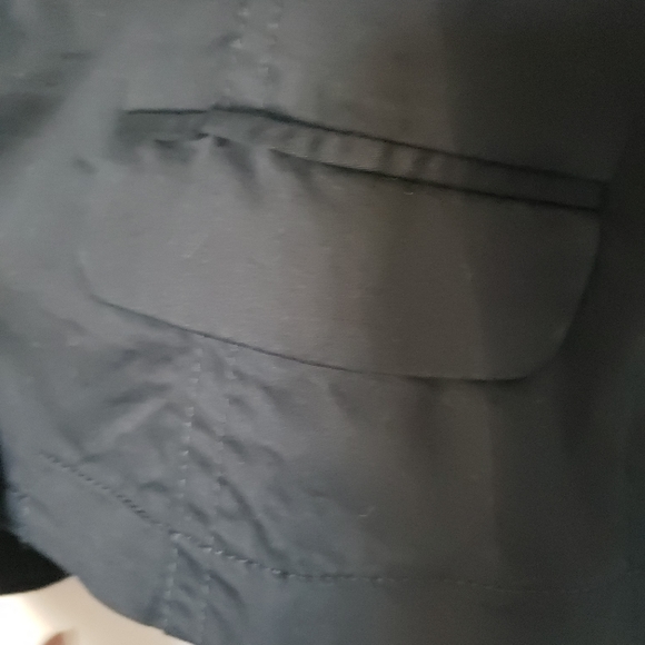 Blazer - Picture 4 of 5